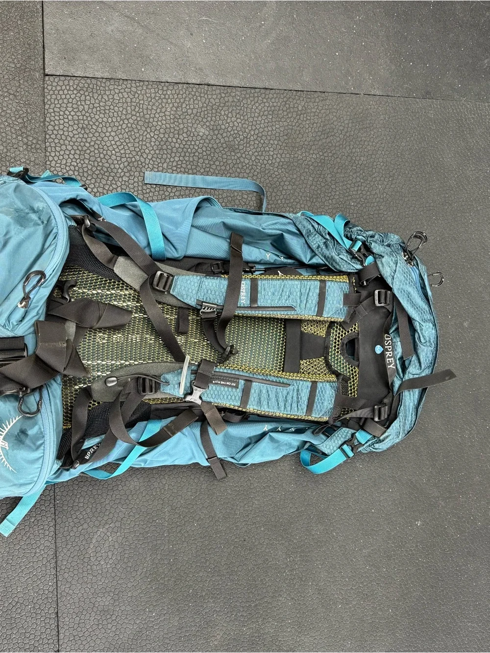 OSPREY Atmos AG 65 Backpack Men’s L/XL
